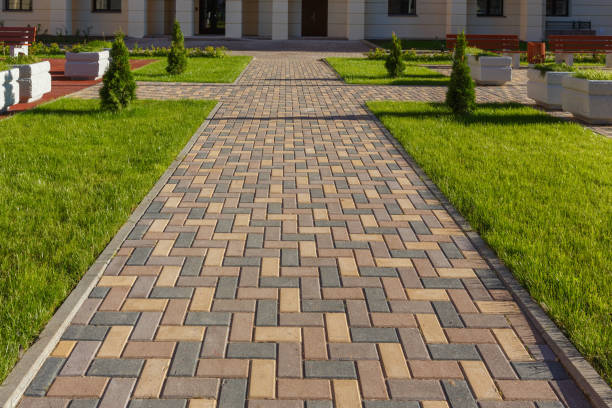 Best Residential Driveway Paver Services  in Independence, MO